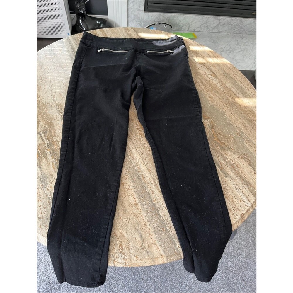 Black Women's Jeans with Back Zip Pocket - Unbranded